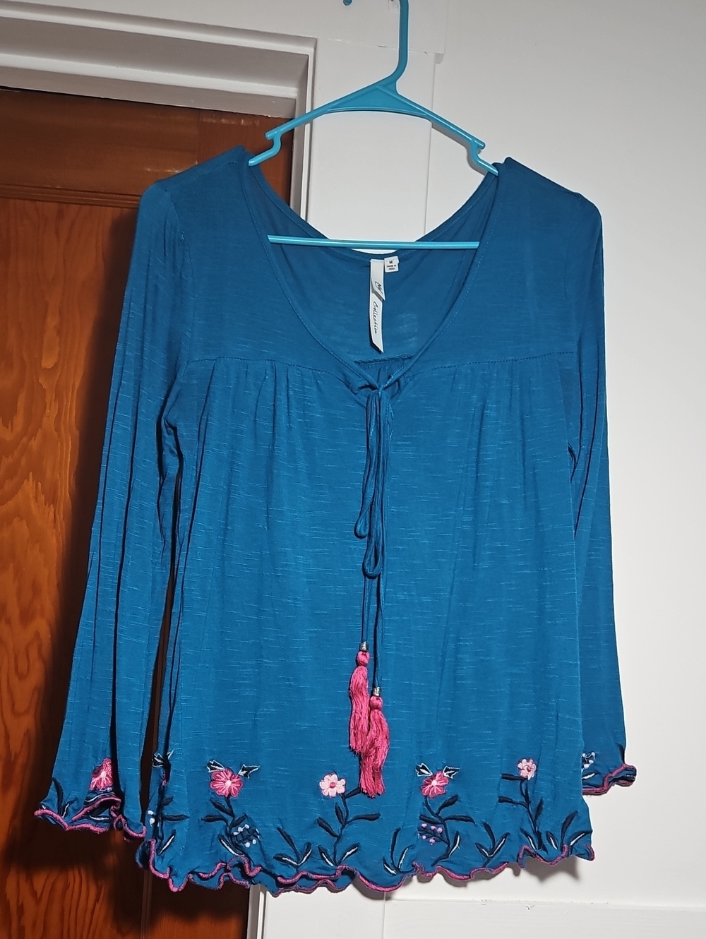 NY Collection Blue Floral Embroidered Long Sleeve Shirt Top Tassels Size M EUC